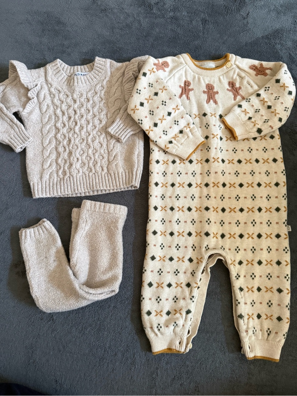 Mori & Old Navy Knit Baby Outfit size 12-18 months